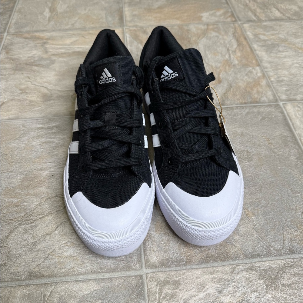 Addias Bravada 2.0 Platform Black White Womens Shoe Size 9 Black IE2310 NWT